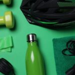 Eko‑fitness: sprzęt z recyklingu i ubrania z włókien roślinnych