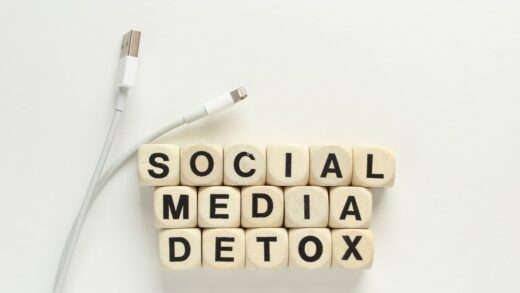 social media detox concept with wooden blocks 2026 03 17 17 49 57 utc