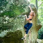Bouldering w naturalnych skałach: przewodnik po Polsce